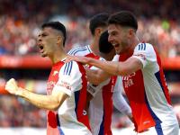 IM电竞官网-阿森纳门将连续扑救，表现稳定护住球门