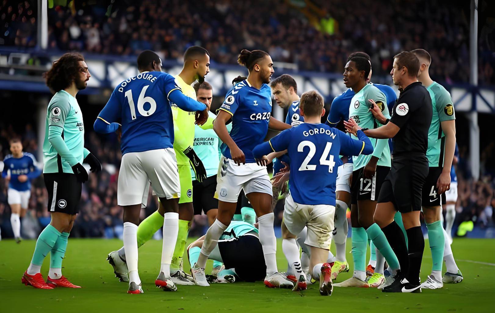 利兹联青年队取得季前热身赛胜利