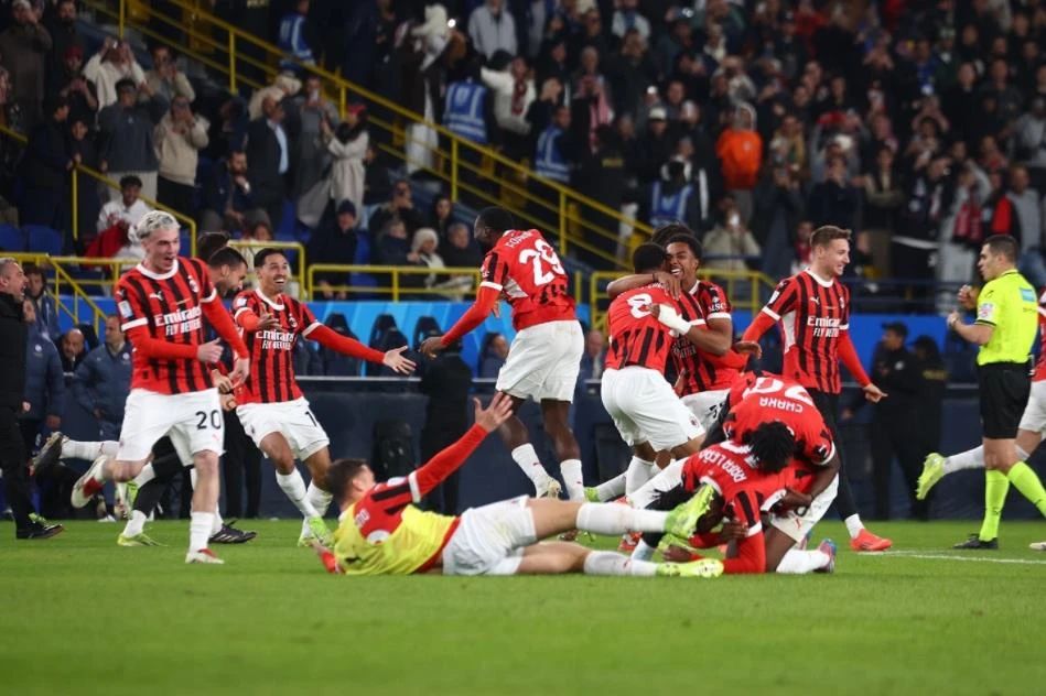 关于米兰德比再现，AC米兰险胜国际米兰的信息