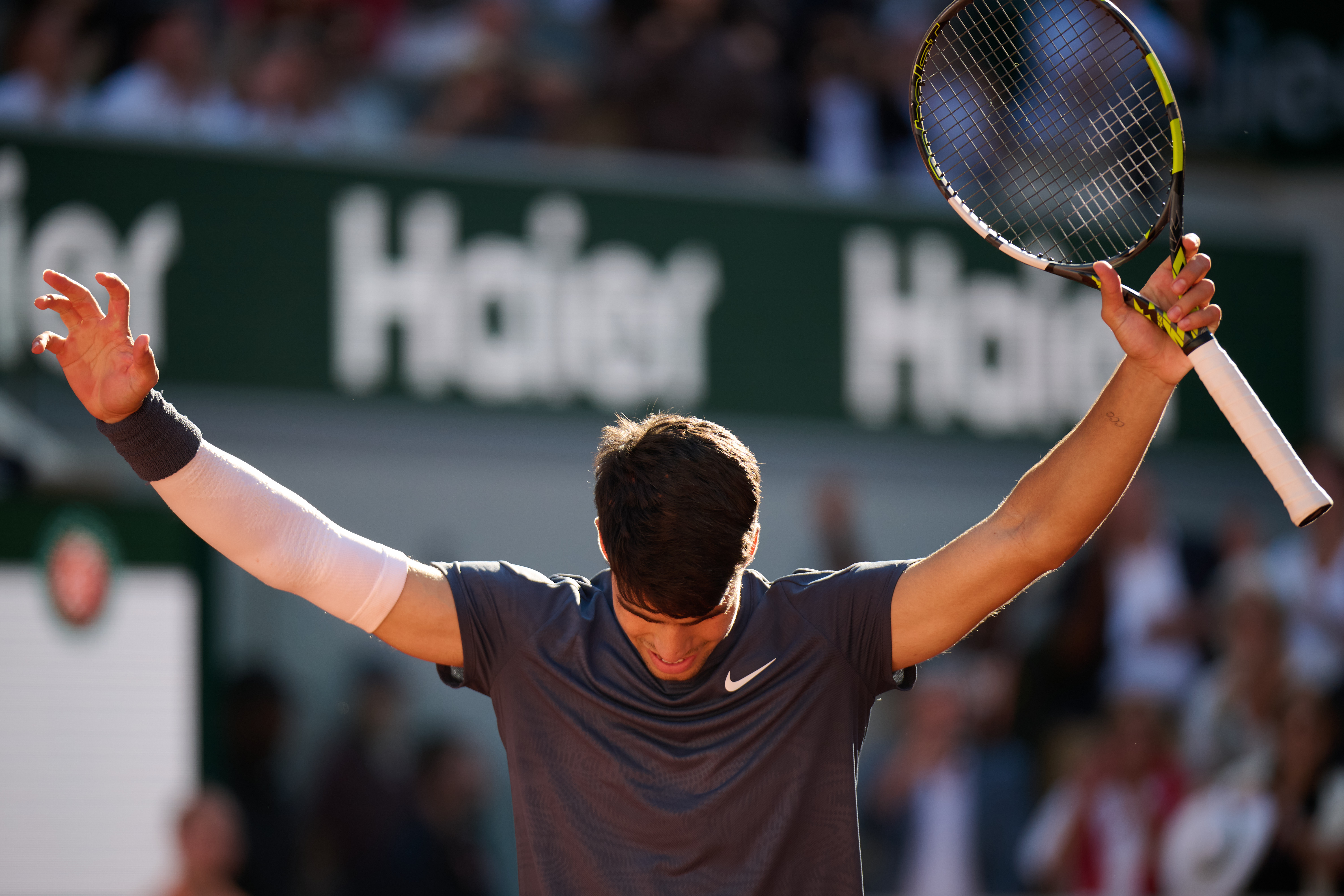 年终总决赛翻盘法网，阿尔卡拉斯统治全场的简单介绍