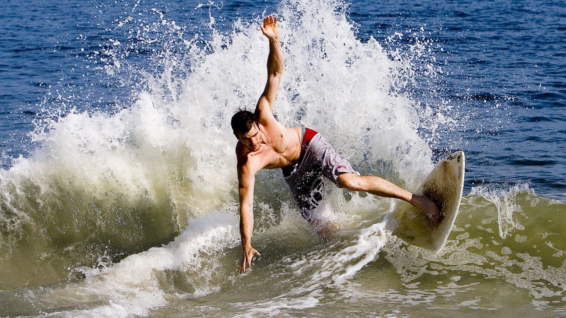 活塞击溃广厦队，西亚卡姆成为关键先生，一场定义球队未来的胜利