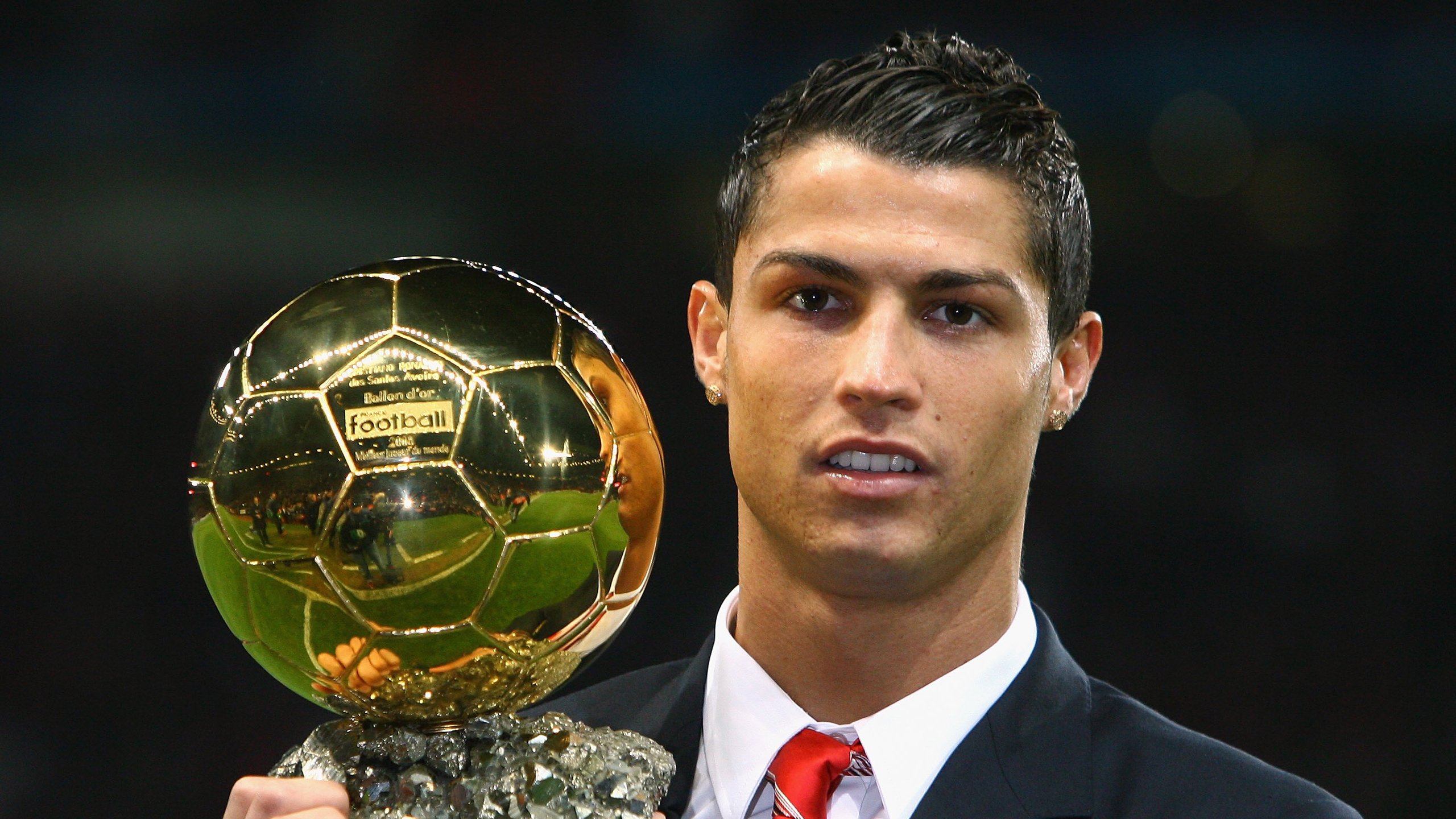 年度焦点之战之夜，文班亚马在聚光灯下证明自己