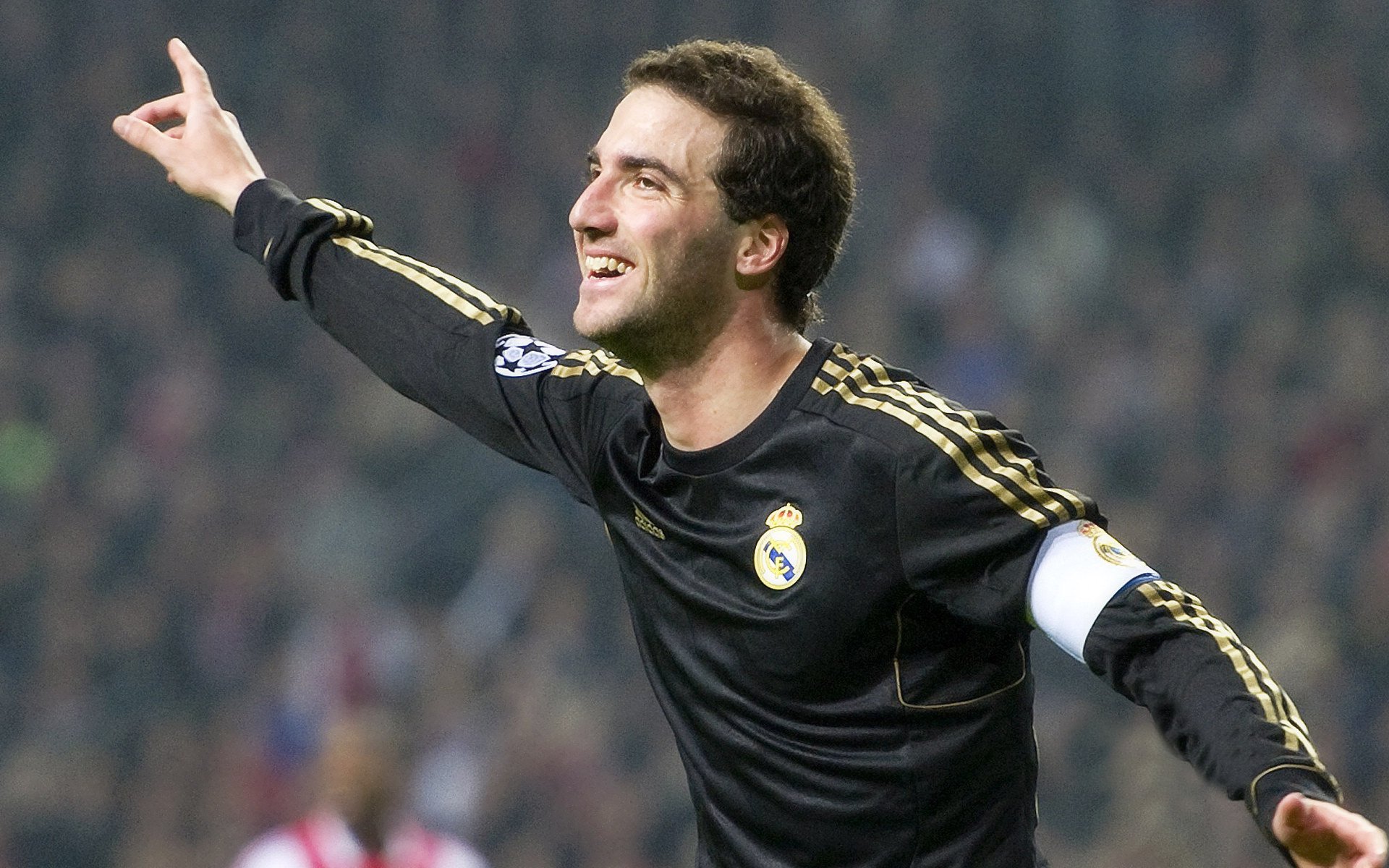 从美网轻取到戴维斯杯惊艳,鲁德如何用非典型方式征服世界?